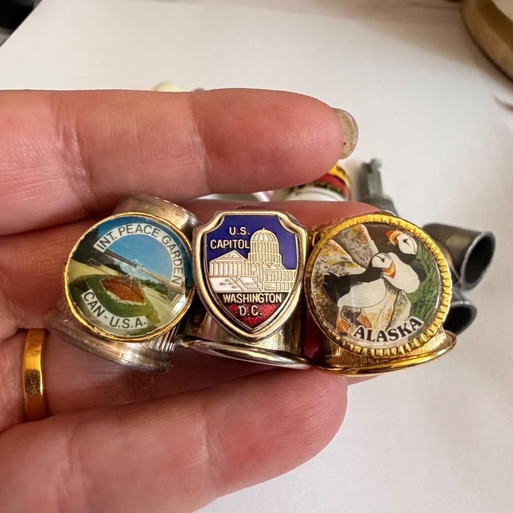 Vintage Thimble Collection Snoopy Las Vegas Alaska Brass Pewter Metal Lot of 16 - Picture 6 of 11
